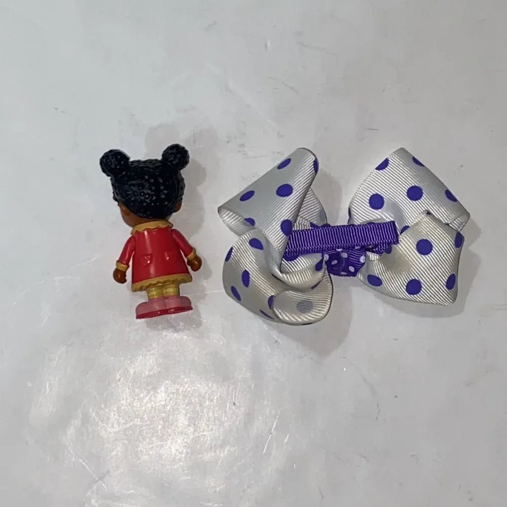 2PC Daniel Tiger’s Neighborhood Friends Miss Elaina And Accessories Four Girl